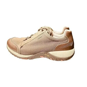Dansko Peggy Women's Hiking Shoes Brown Size 7.5 Waterproof Durable Comfortable